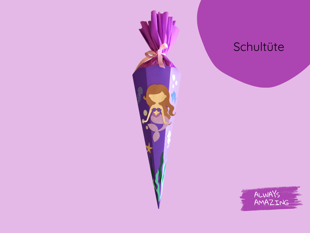 Bastelset Schultüte „Nixe & Meerjungfrau“ – 85 Cm, Mit Wellpappe, Krepp, Glitzer & Anleitung, Inkl. Schleife, Individuell Mit Wunschname Bastelset Schultüte „Nixe & Meerjungfrau“ – 85 Cm, Mit Wellpappe, Krepp, Glitzer & Anleitung, Inkl. Schleife, Individuell Mit Wunschname