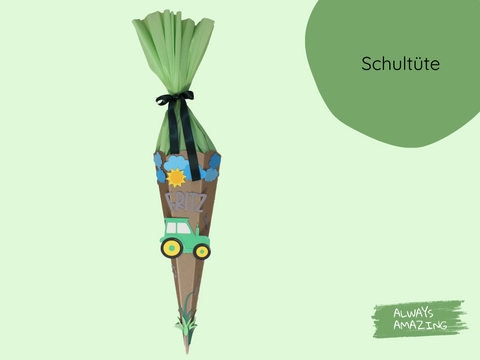 Traktor Schultuete mit gruenem Traktor-Motiv | Always Amazing Bastelshop